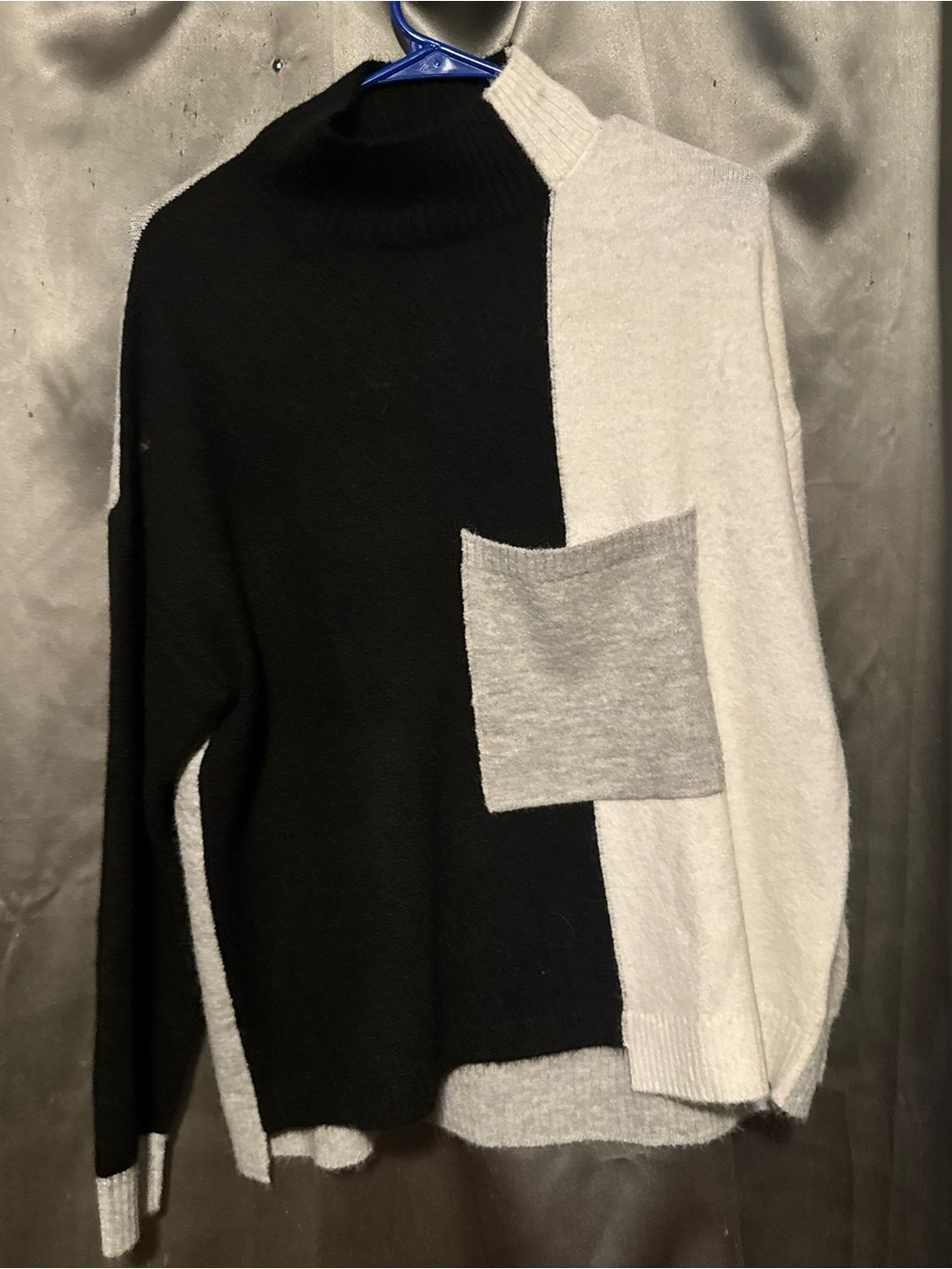 Renuar Black, White & Gray Colorblock Turtleneck Sweater